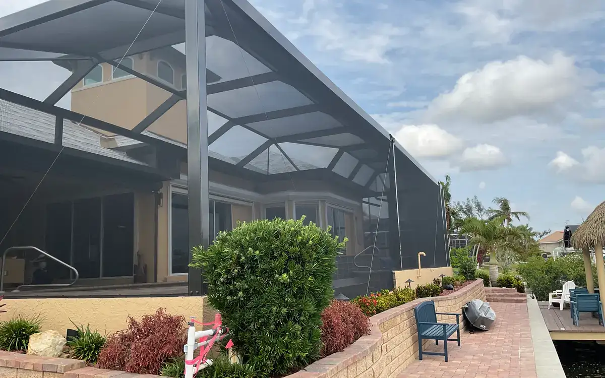 Cerramiento de piscina de aluminio en el sur de Florida